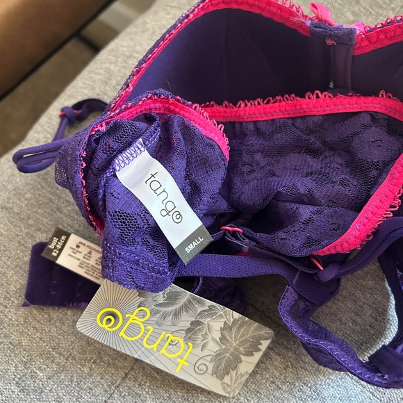 Tango Bra/Panty Set:32B/Sm Purple Lace with Pink Trim NWT - Picture 5 of 6